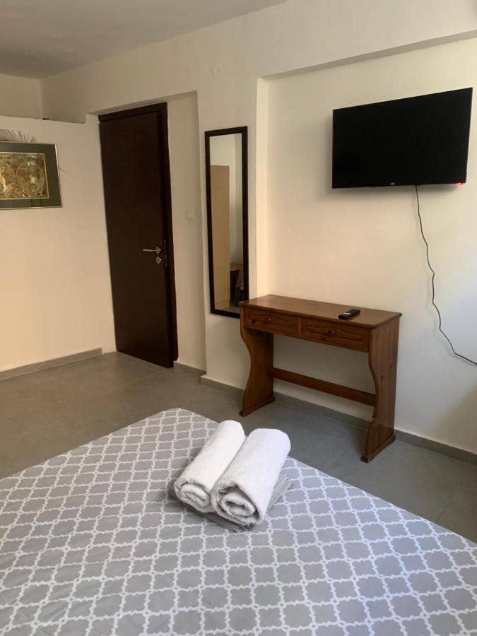 Centrally Located Private Rooms Ираклио Екстериор снимка